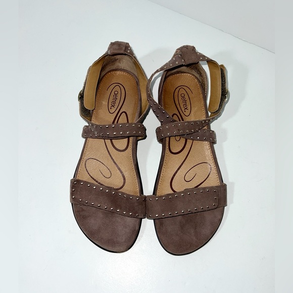 Aetrex Shoes - Aetrex Studded Sandals Brown Arch Support Womens size 6.5